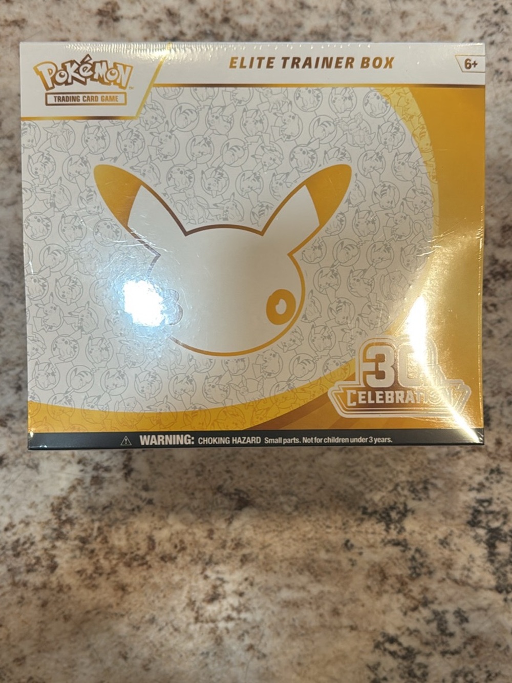 Pokemon Elite Trainer Box - White & Gold 30th Celebration Artwork